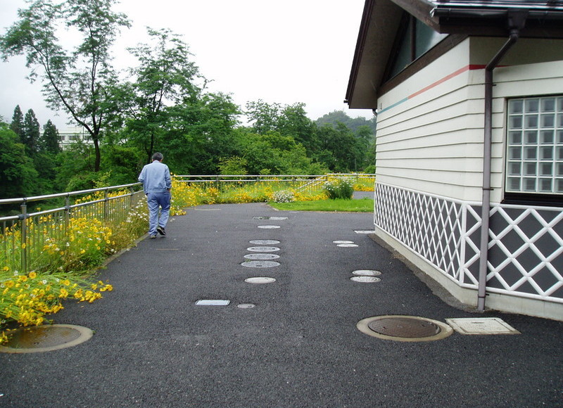 埼玉県　道のオアシス神泉(休憩施設/トイレ)